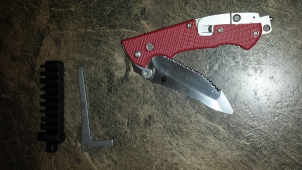 Rescue Knife Review