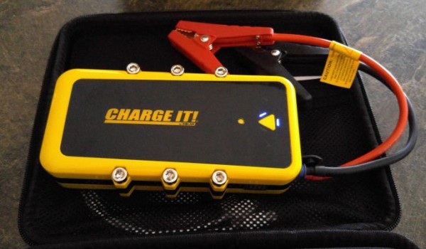 Never Feel Stranded with this Power Supply and Jump Starter from Clore Automotive, this is an amazing gadget that can protect you and help jumpstart your battery when you need it. Also use it to power devices, perfect for anyone's emergency kit, or in your vehicle. Check out the review.